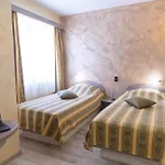 Color Hotel 3*