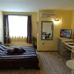 Color Hotel 3*