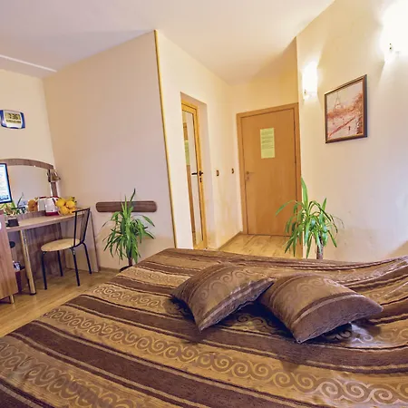 Color Otel 3*