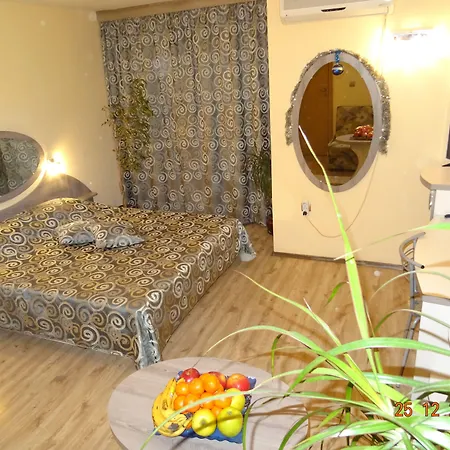 Color Hotel 3*