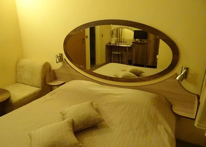 Color Ξενοδοχείο 3*