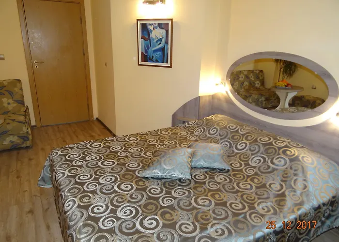 Color Ξενοδοχείο 3*